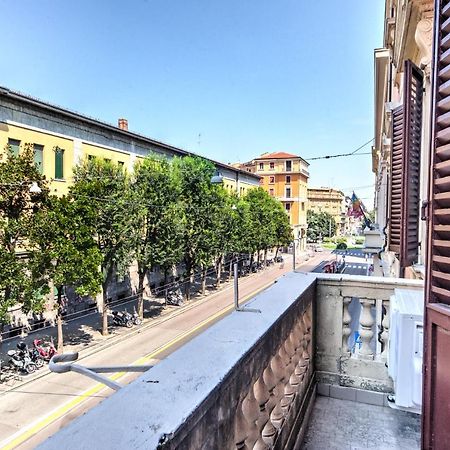 Classic Marconi Apartment By Wonderful Italy بولونيا المظهر الخارجي الصورة